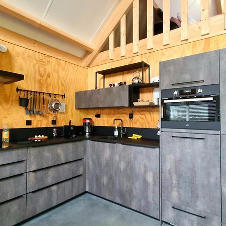 City Farmers Lodge, A Guesthouse With A Skyline View In Rural Amsterdam Bagian luar foto