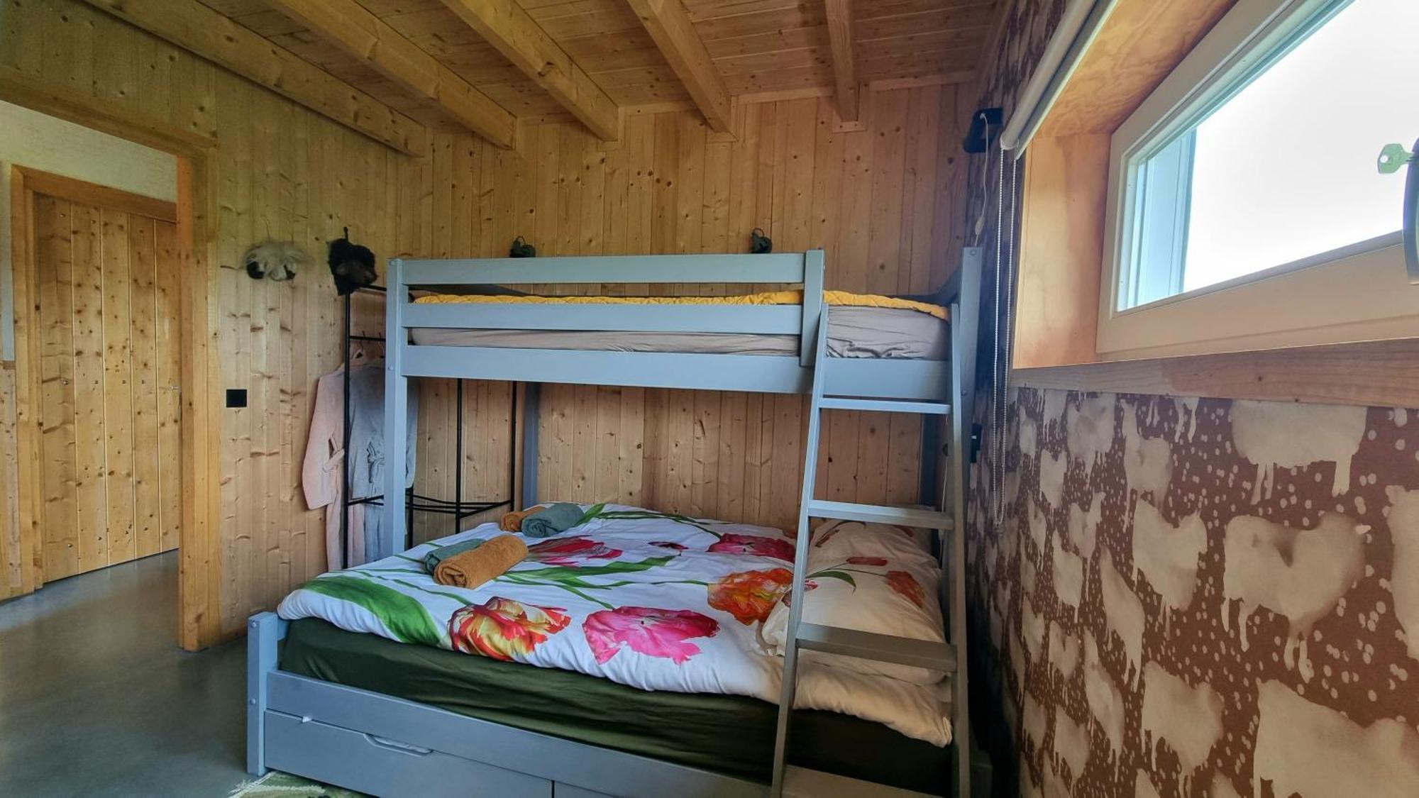 City Farmers Lodge, A Guesthouse With A Skyline View In Rural Amsterdam Bagian luar foto